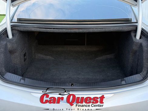 Used 2017 Cadillac XTS Luxury image 14