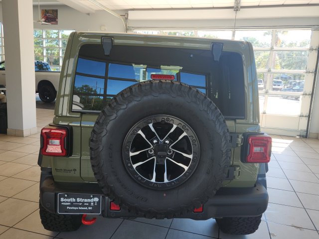 Certified 2026 Jeep Wrangler Unlimited Rubicon AWD/4WD image 10