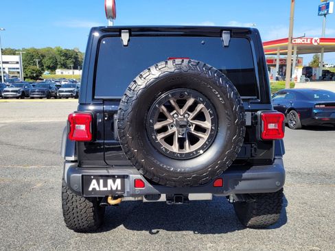 New 2025 Jeep Wrangler Unlimited Rubicon 392 image 7