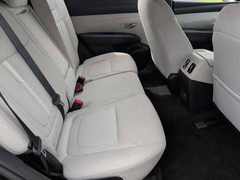Used 2025 Hyundai Tucson SEL FWD image 29