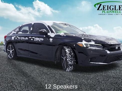 Used 2022 Honda Civic Touring image 4