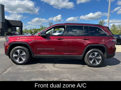 Used 2023 Jeep Grand Cherokee 4WD 4xe image 5