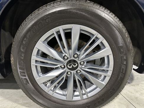 Used 2024 INFINITI QX80 Luxe image 13