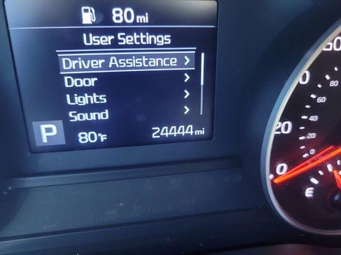 Used 2022 Kia Sportage LX image 29