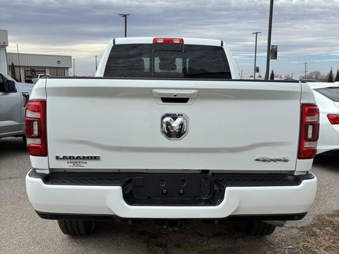 Used 2024 RAM 2500 Laramie w/ Safety Group image 18