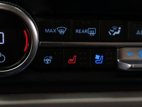 Used 2024 Ford Expedition Max XLT AWD/4WD image 54