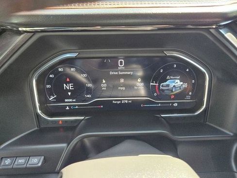 Used 2025 GMC Sierra 1500 AT4 w/ Technology Package AWD/4WD image 26
