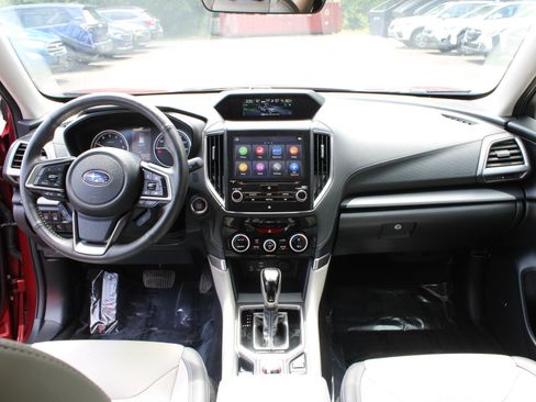 Used 2020 Subaru Forester Limited image 2