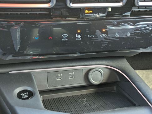 New 2026 Nissan Sentra SR image 16