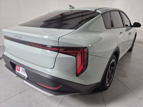 Used 2025 Kia K4 EX FWD image 4