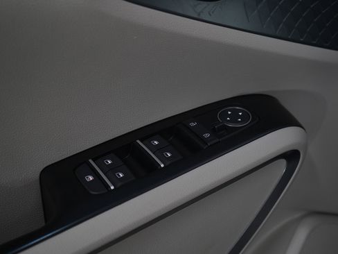 Used 2020 Kia Soul EX image 19