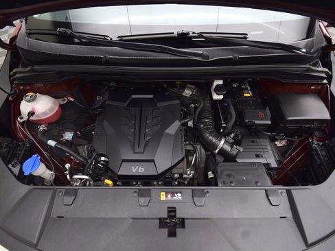 Used 2022 Kia Carnival SX Prestige FWD image 32