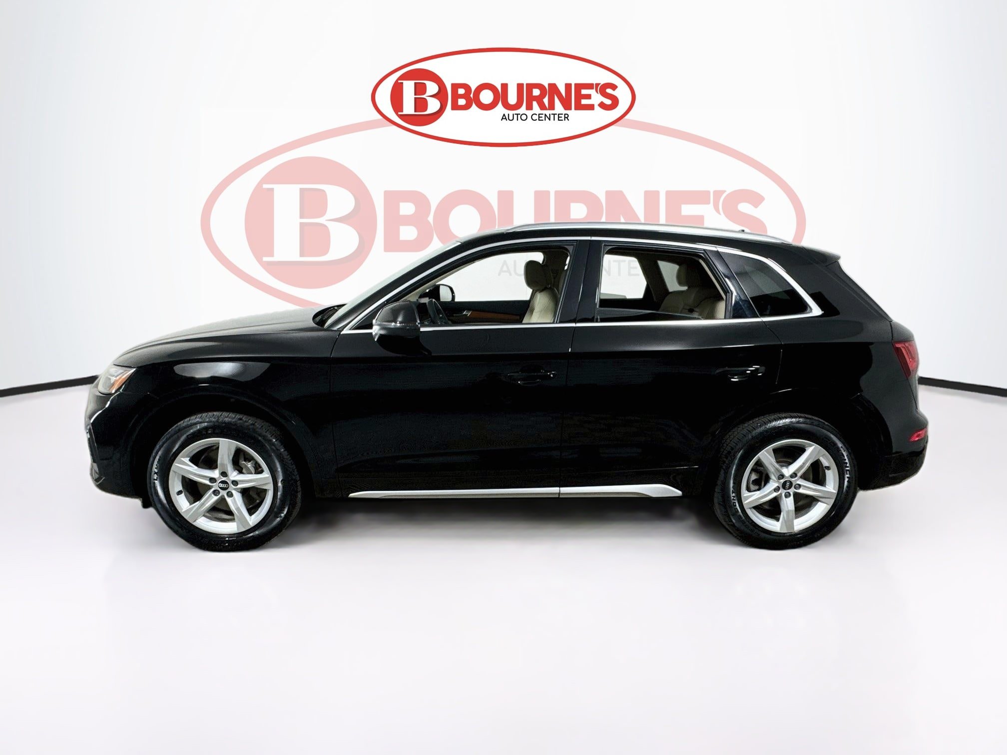 Used 2021 Audi Q5 2.0T Premium w/ Convenience Package AWD/4WD image 7