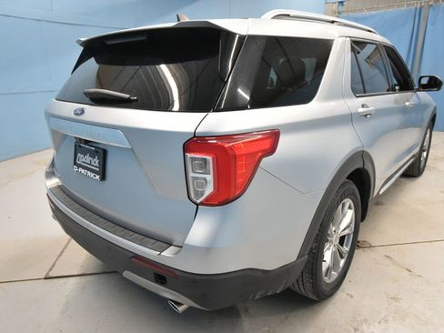 Used 2022 Ford Explorer Limited w/ Equipment Group 301A image 39