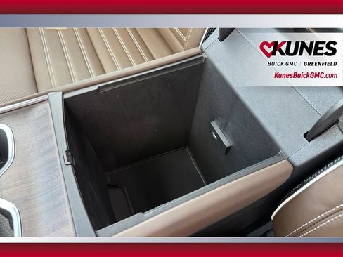 New 2027 GMC Acadia Denali Ultimate w/ LPO, Floor Liner Package AWD/4WD image 29