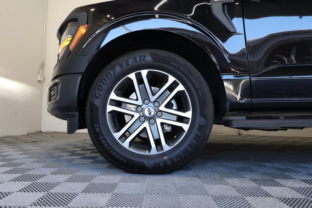 Used 2024 Ford F150 XL RWD image 9