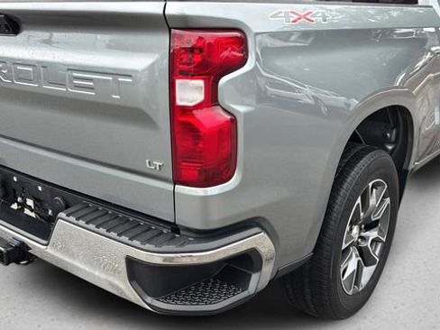 Used 2023 Chevrolet Silverado 1500 LT AWD/4WD image 35