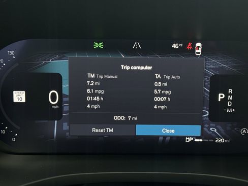 New 2026 Volvo XC60 B5 Plus w/ Climate Package image 12