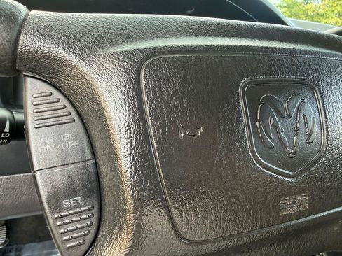 Used 2004 Dodge Dakota SLT w/ Deluxe Convenience Group AWD/4WD image 32