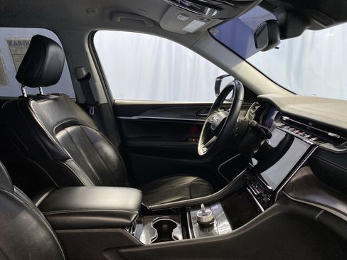 Used 2021 Jeep Grand Cherokee L Limited image 48