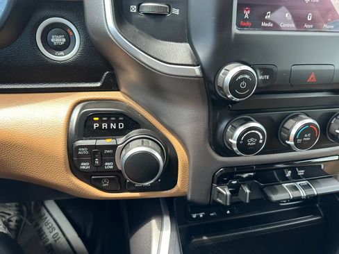 Used 2019 RAM 1500 Big Horn AWD/4WD image 17