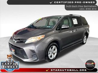 Used 2018 Toyota Sienna LE FWD video 1