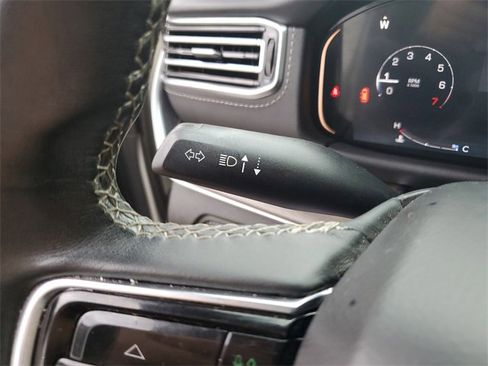 Used 2022 Jeep Grand Wagoneer Series I image 14