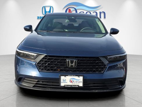 Used 2024 Honda Accord EX image 8