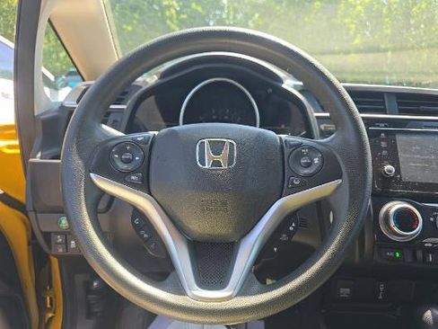 Used 2018 Honda Fit EX image 6