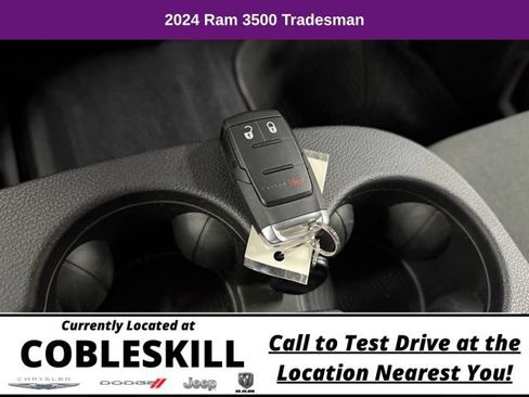 Used 2024 RAM 3500 Tradesman w/ Chrome Appearance Group AWD/4WD image 25