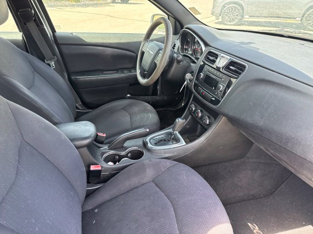 Used 2012 Chrysler 200 LX FWD image 14