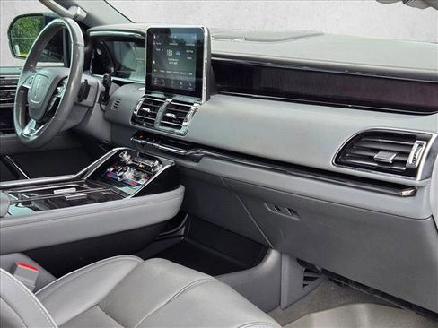 Used 2019 Lincoln Navigator Reserve w/ Cargo Package AWD/4WD image 22