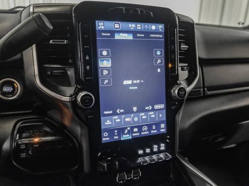 Used 2024 RAM 3500 Big Horn w/ Sport Appearance Package AWD/4WD image 25
