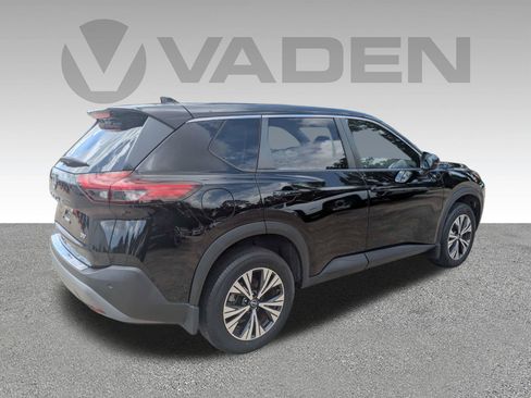 Used 2023 Nissan Rogue SV FWD image 25