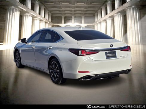 Certified 2022 Lexus ES 350 image 8