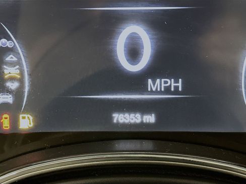 Used 2018 Jeep Grand Cherokee Limited w/ Luxury Group II image 13