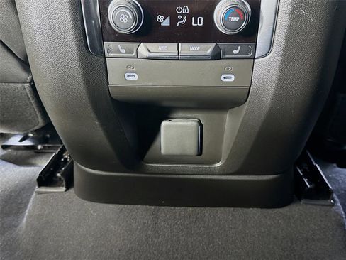 Used 2023 Chevrolet Tahoe High Country AWD/4WD image 29