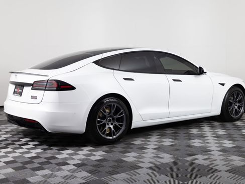 Used 2022 Tesla Model S Plaid image 8