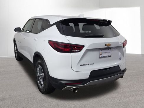 Used 2025 Chevrolet Blazer LT AWD/4WD image 36