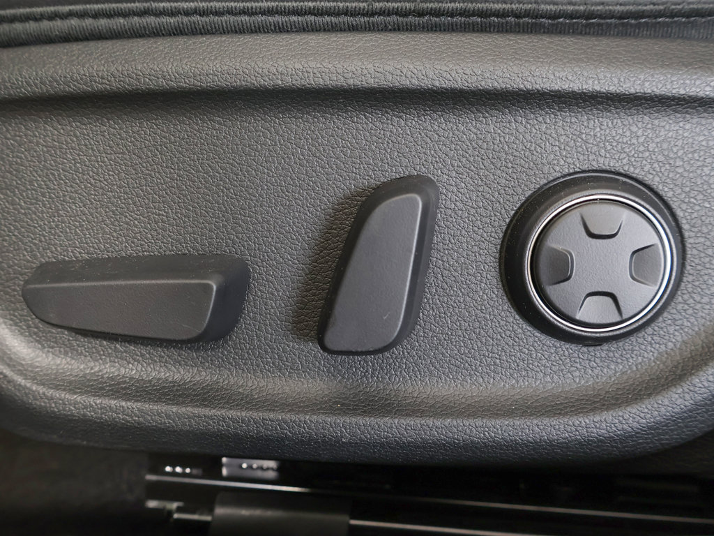 Used 2026 Genesis G70 2.5T AWD/4WD image 27