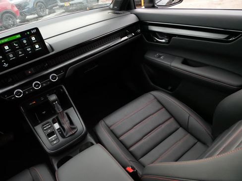 Certified 2026 Honda CR-V Sport Touring image 11