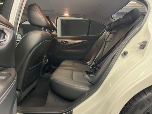 Used 2020 INFINITI Q50 Luxe w/ Essential Package (3.0T Luxe) image 33