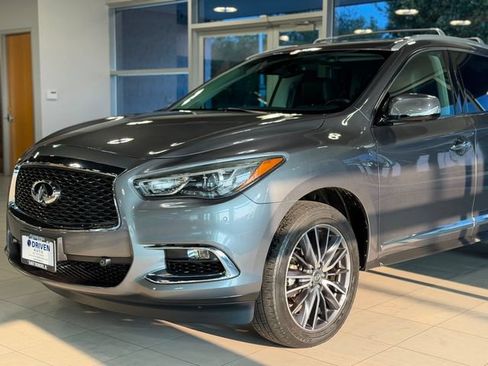 Used 2019 INFINITI QX60 Luxe w/ Sensory Package AWD/4WD image 3
