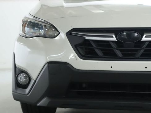 Used 2022 Subaru Crosstrek 2.0i Premium w/ Moonroof Package image 6