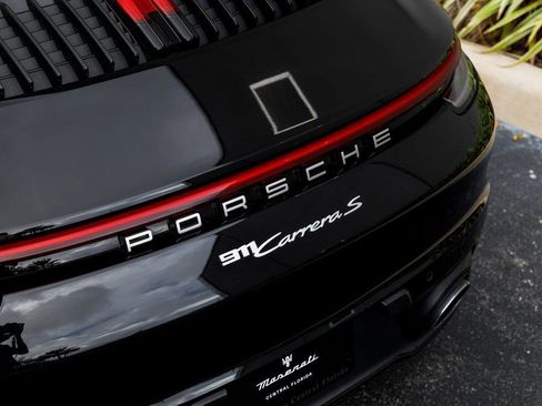 Used 2024 Porsche 911 Carrera S image 5
