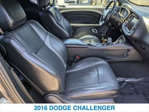 Used 2016 Dodge Challenger SXT Plus RWD image 25