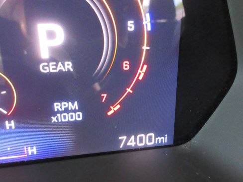 Used 2025 Chevrolet Colorado LT w/ LT Convenience Package RWD image 36