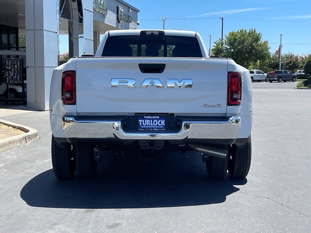 New 2026 RAM 3500 Tradesman AWD/4WD image 7