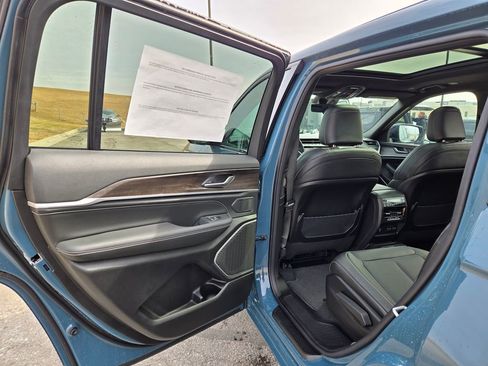 New 2026 Jeep Grand Cherokee L Limited AWD/4WD image 26
