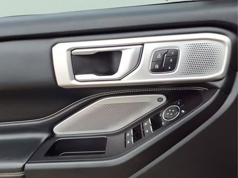 Used 2020 Ford Explorer ST w/ ST Street Pack image 14